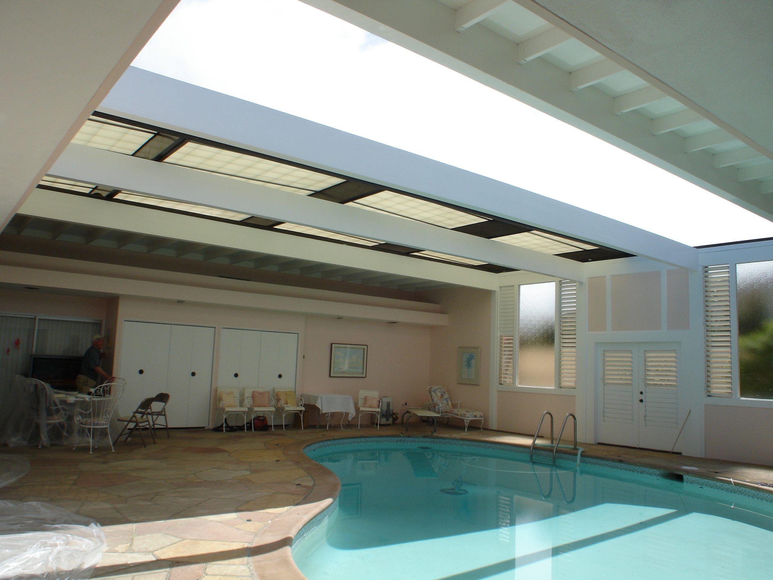 Residential retractable pool roof