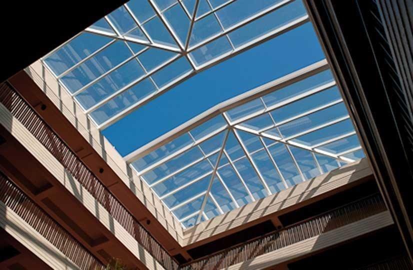 What is the Difference Between a Retractable Roof and a Skylight?