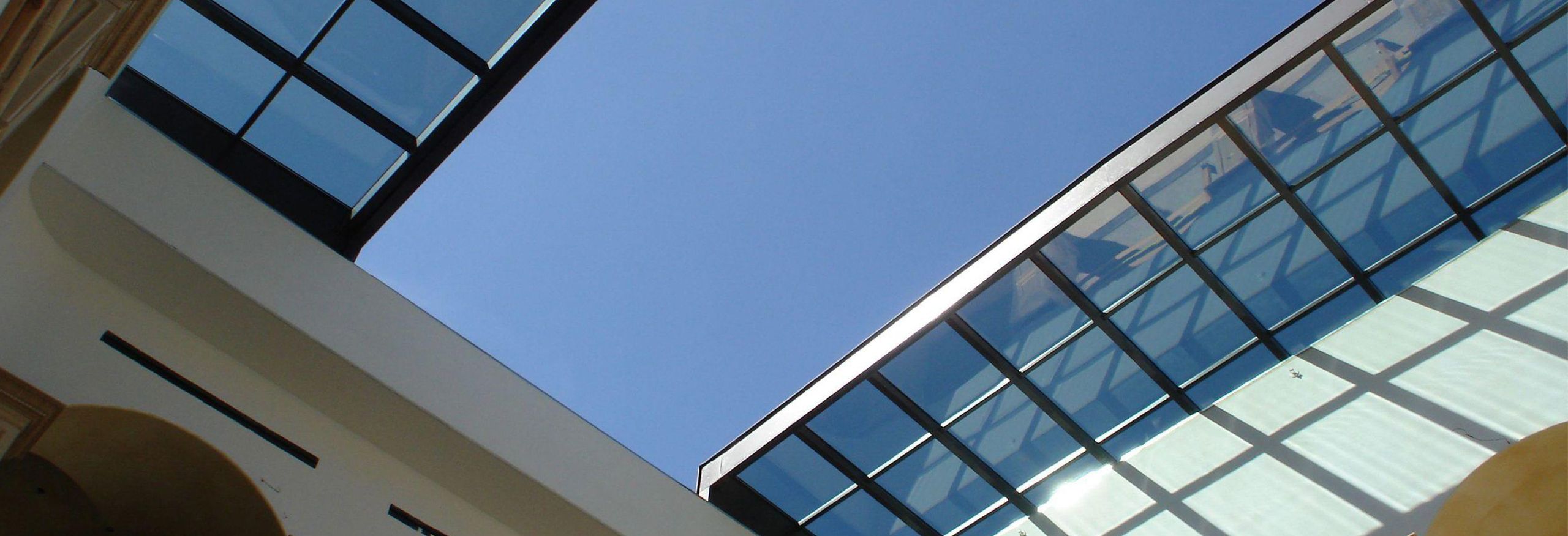 retractable skylight | Commercial Retractable Sliding Roofs